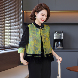 妈妈秋装新中式马甲套装新款中老年女装金丝绒外套三件套