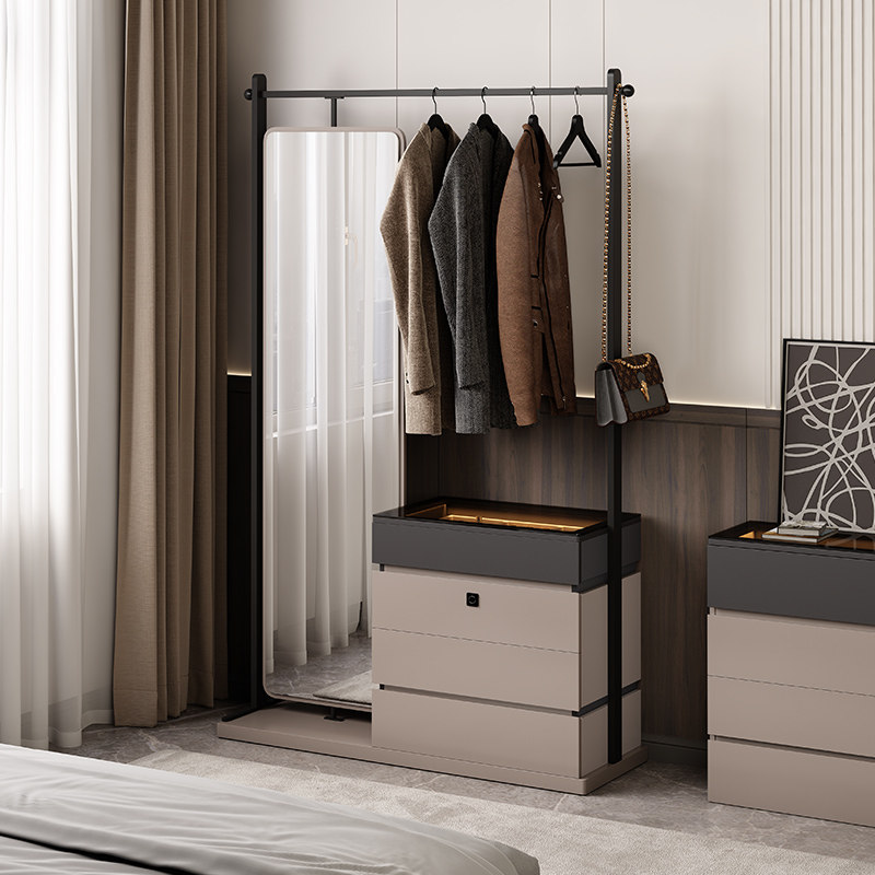 斗柜衣帽架一体带旋转镜带锁带灯