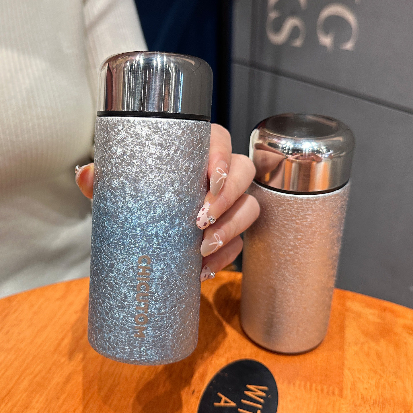 钛杯覆钛保温杯女士高颜值2025新款口袋杯迷你小巧杯子泡茶杯送礼