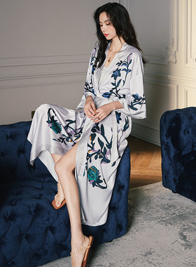 2022 new Pajamas light gray nightgown bathrobes home clothes