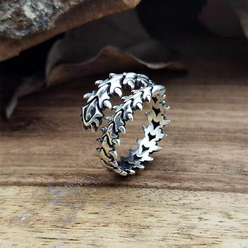 Retro Gothic Keel Spine Rings for Women Men Hip Hop