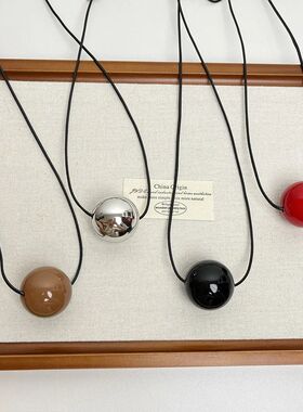 New Minimalist Metal Geometric Ball Pendant Necklace for