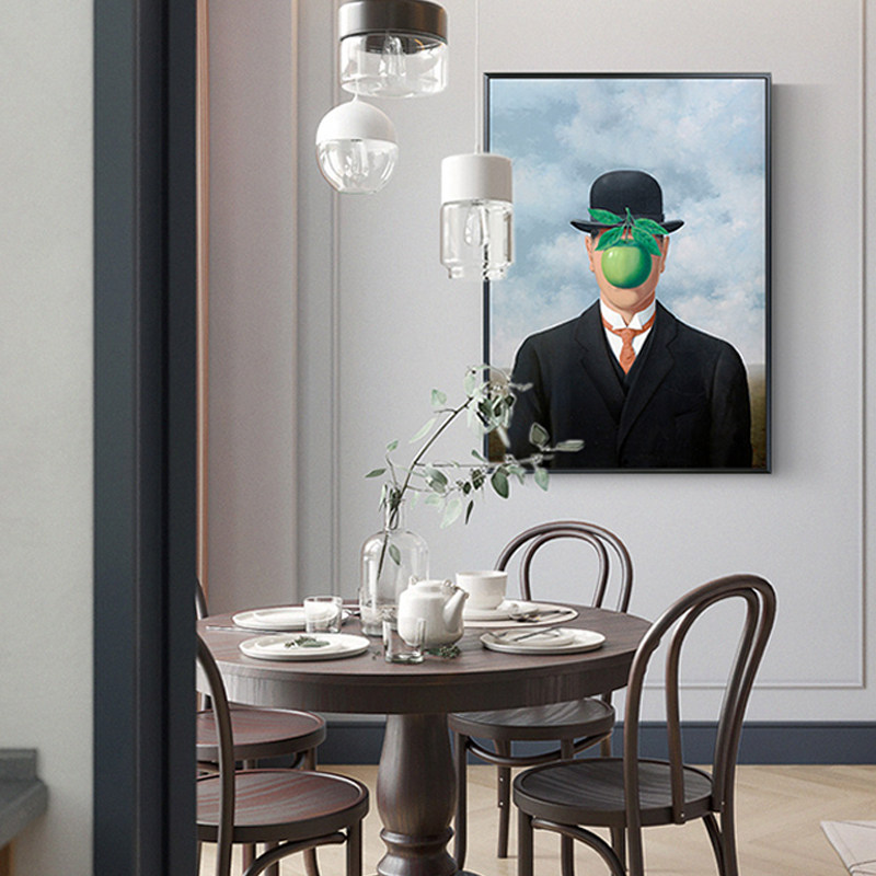马格里特名画客厅餐厅超现实主义装饰画人类之子 绿苹果 雨伞挂画