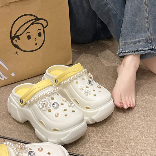 日式良品厚底洞洞鞋女款2026新款防滑增高跟沙滩凉鞋拖鞋夏季旅游