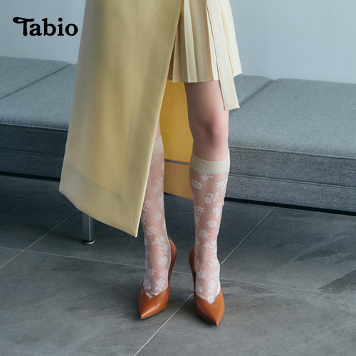 Tabio蕾丝花纹小腿袜女无骨袜美腿防滑长筒袜御姐长袜优雅高级感