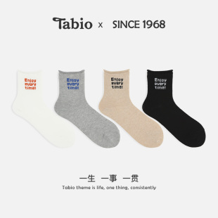 Tabio英文印花袜子女秋冬透气吸汗微卷边中筒袜原创设计字母潮袜