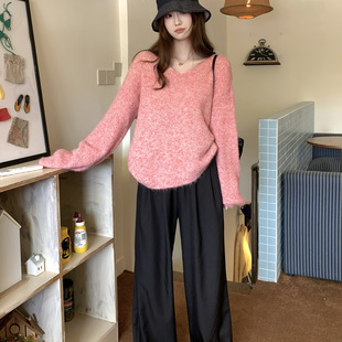 粉色显白韩系慵懒高级感软糯V领毛衣女加厚款 秋冬穿搭宽松针织衫