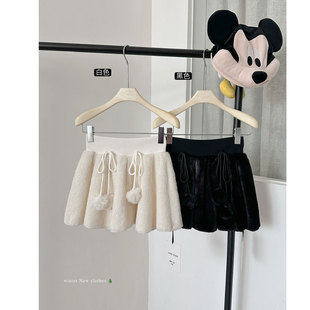 冬日软糯毛绒绒半身裙高腰a摆短裙女厚荷叶边球球蓬蓬裙带安全裤