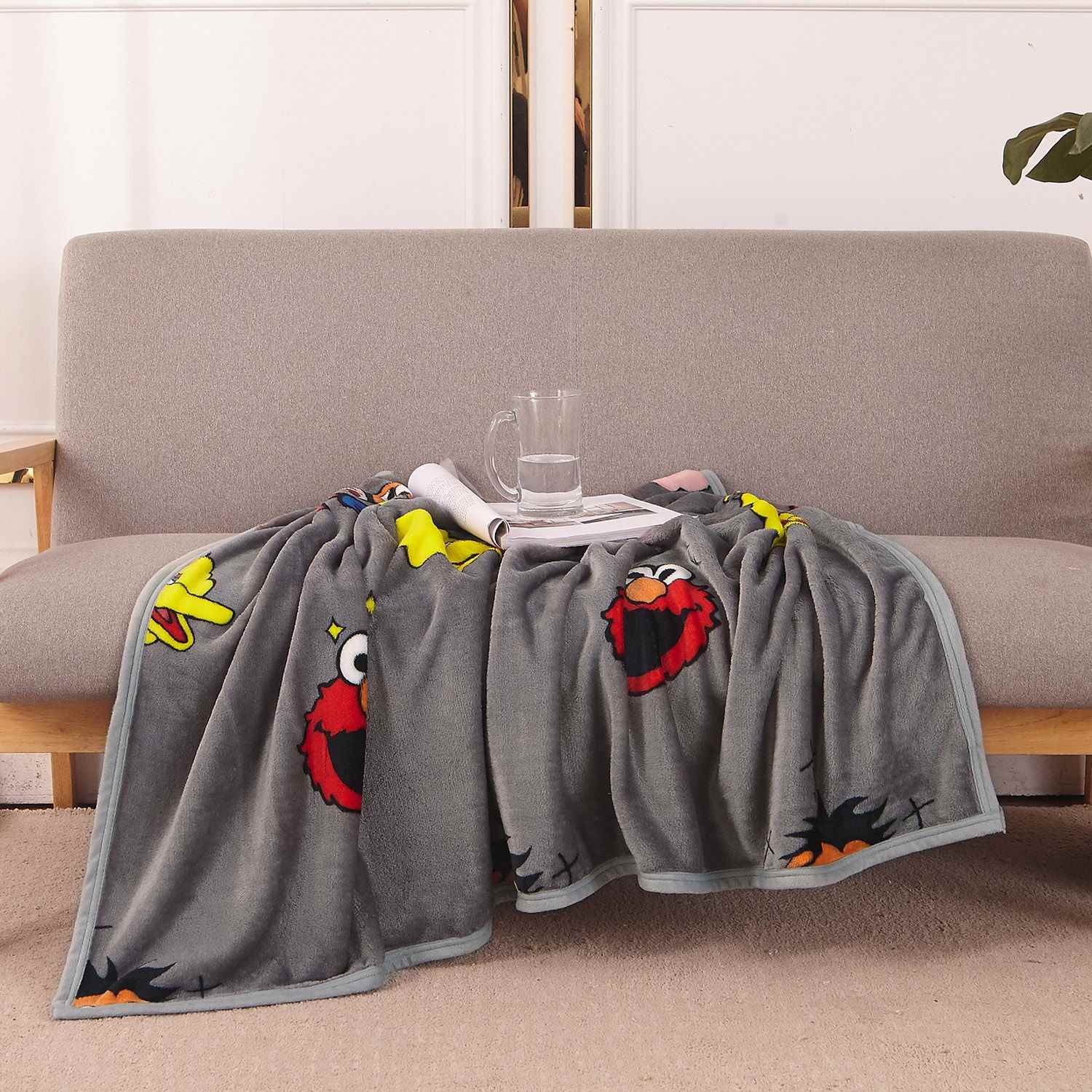 铺在床上的毯子夏季珊瑚绒小毛毯单人午睡毯办公室盖毯盖腿毯子宿