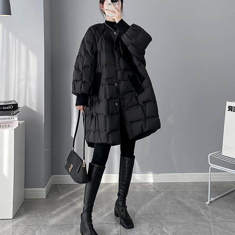白鸭绒工厂直销时尚宽松羽绒服女冬季中长款休闲气质黑色斗篷外套