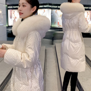 大毛领亮面白色羽绒服女中长款加厚2025新款冬宽松连帽白鸭绒外套