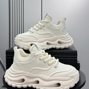 男鞋2025新款冬季超火老爹鞋隐形内增高鞋子男白色厚底运动休闲鞋