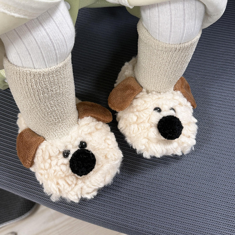 初生婴儿鞋袜一体小月龄宝宝步前鞋婴儿学步家居外出防滑软底棉鞋