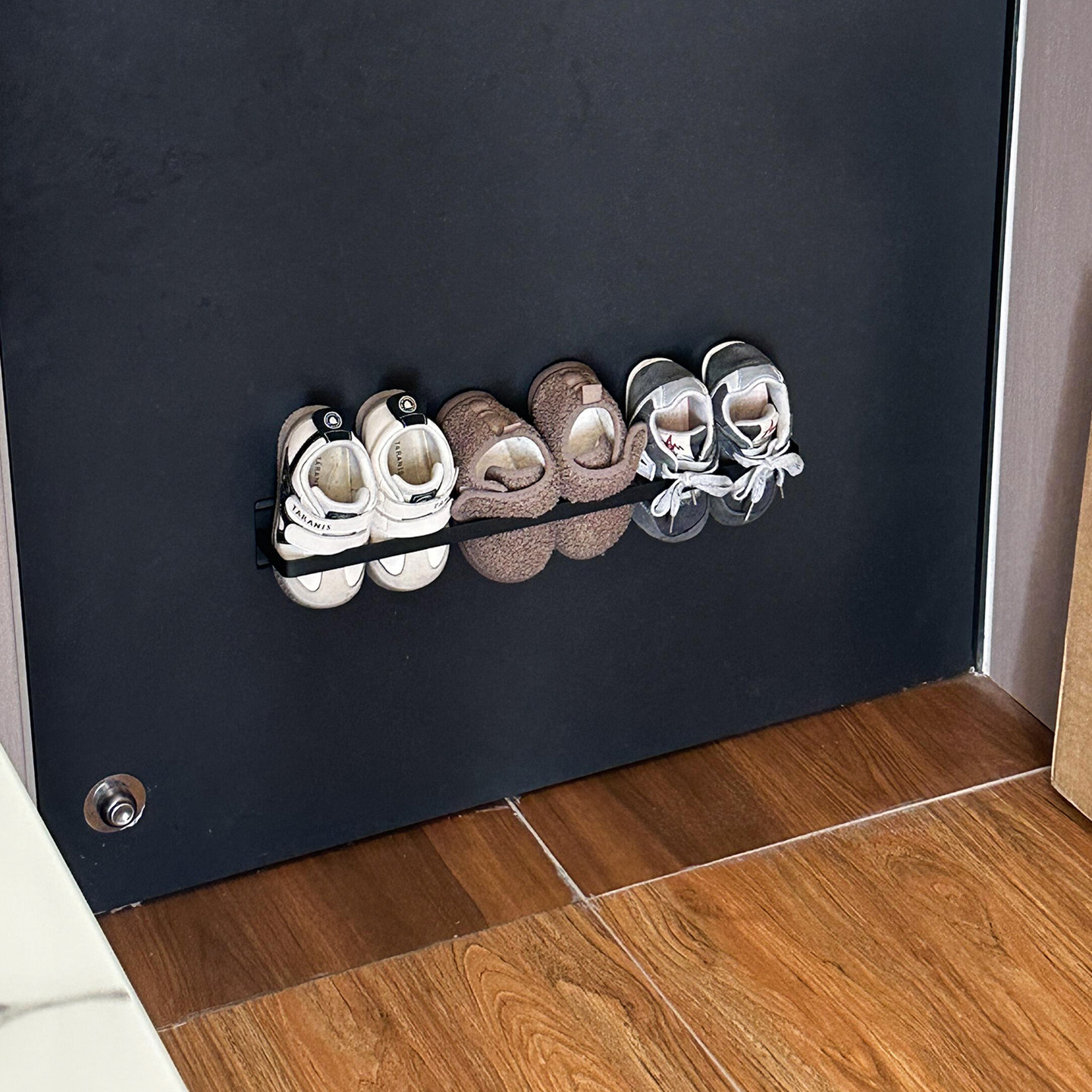 儿童鞋架入户门后磁吸收纳省空间鞋子收纳鞋架免打孔壁挂置物架子,收纳整理,鞋子收纳架,淘宝优惠券,粉丝福利购,淘宝优惠卷