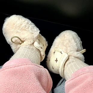 婴儿冬鞋小月龄宝宝鞋子加厚学步鞋室内软底外穿厚款防掉儿童鞋袜