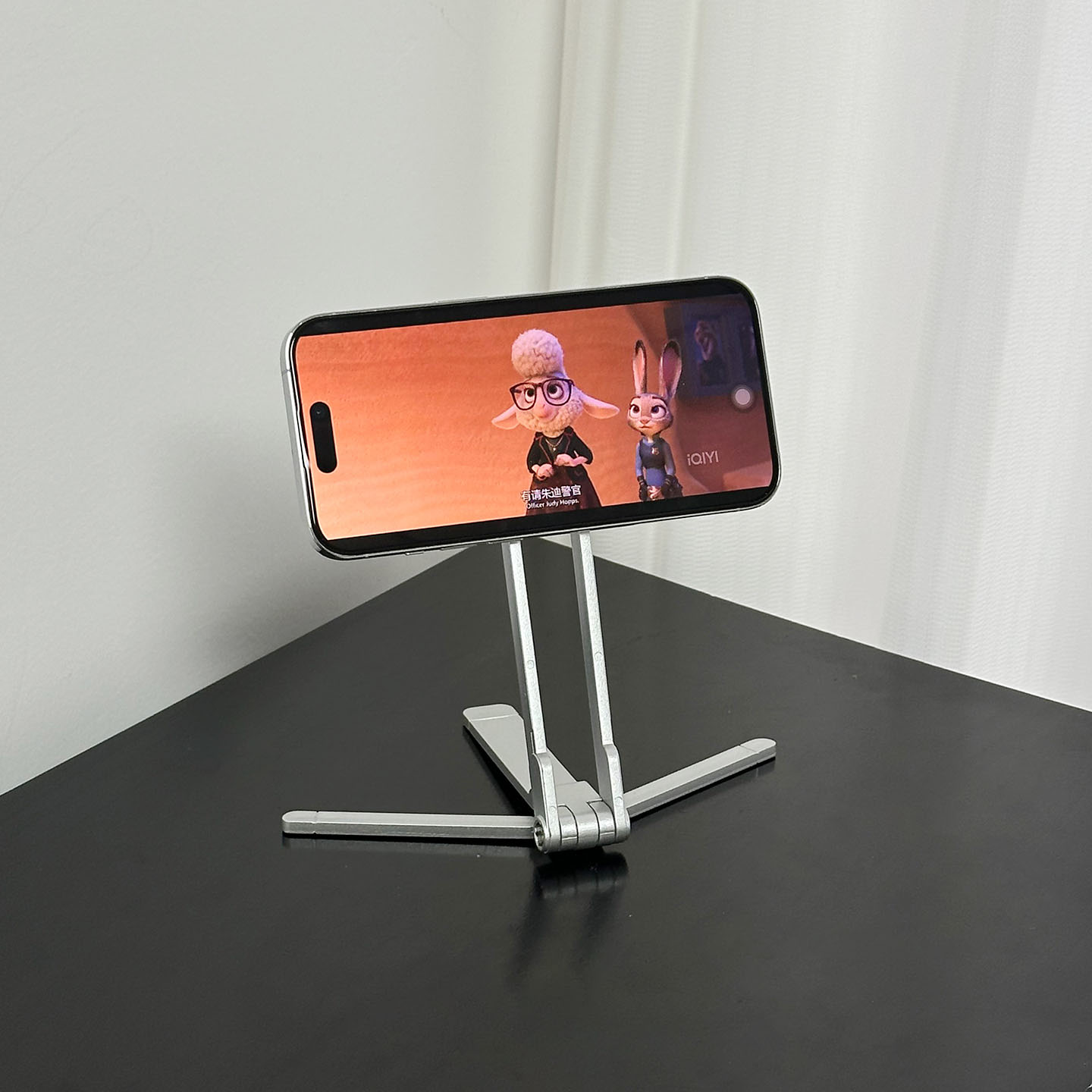 发现一款巨好用的手机磁吸支架