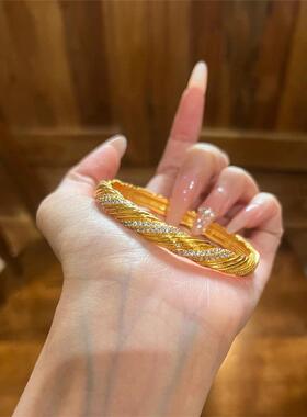 日本MUMI不掉色18k金色拉丝麻花镶钻手镯女款小众轻奢气质卡扣手