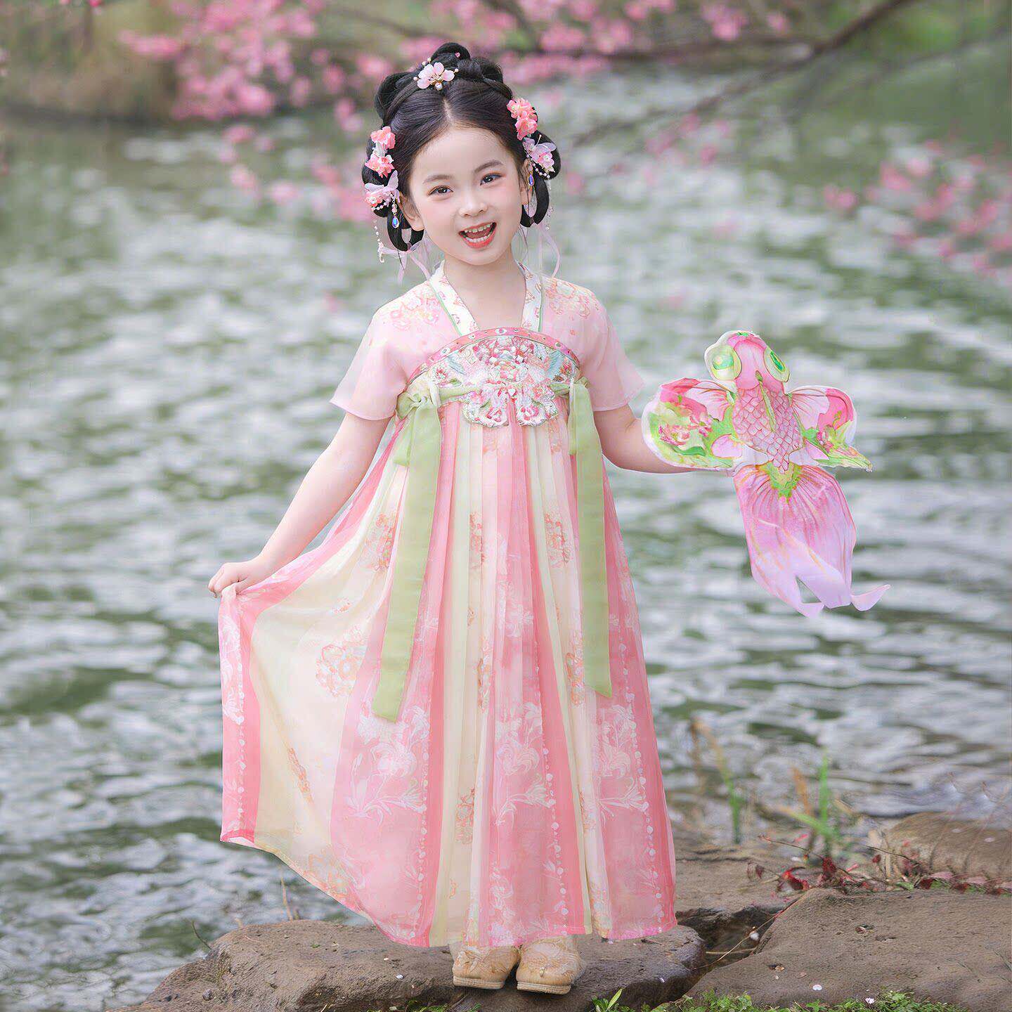 汉服女童短袖2026新款可穿古装唐装夏儿童古风国风绝美连衣裙日常