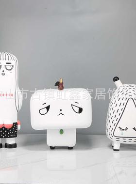 现代简约卡通儿童房摆件雕塑潮玩家居软装设计桌面客厅酒店样板间