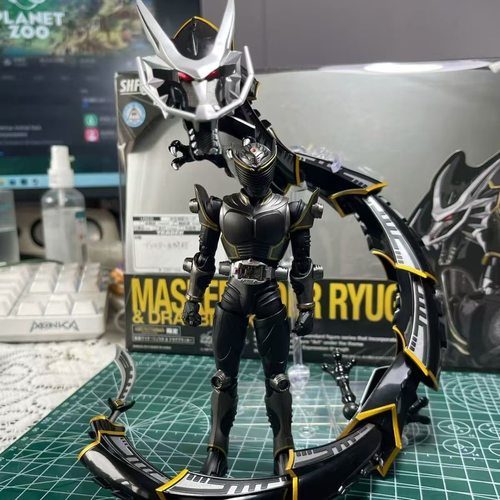 国产ko SHF假面骑士Ryuga龙骑龙牙黑龙契约兽 可动手办黑龙骑摆件