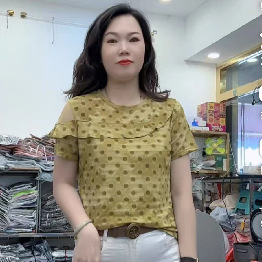 夏季新款波点洋气露肩圆领短袖T恤女士时尚气质小衫修身减龄上衣