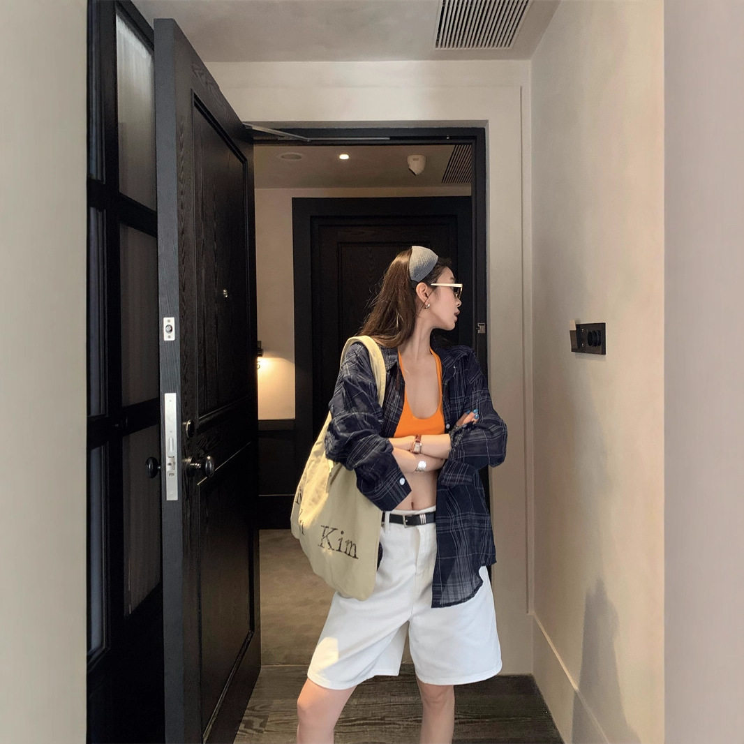 2025早秋新款韩版女式宽松长袖藏青格纹防晒衬衫上衣女