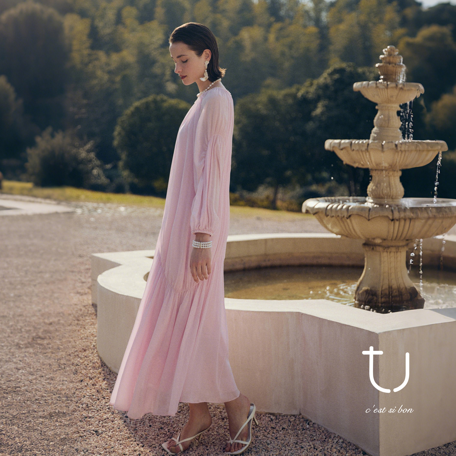 TU女装 烟萝 真丝钉珠连衣裙2026年春季新款桑蚕丝褶皱鱼尾长裙子,女装/女士精品,连衣裙,淘宝优惠券,粉丝福利购,淘宝优惠卷