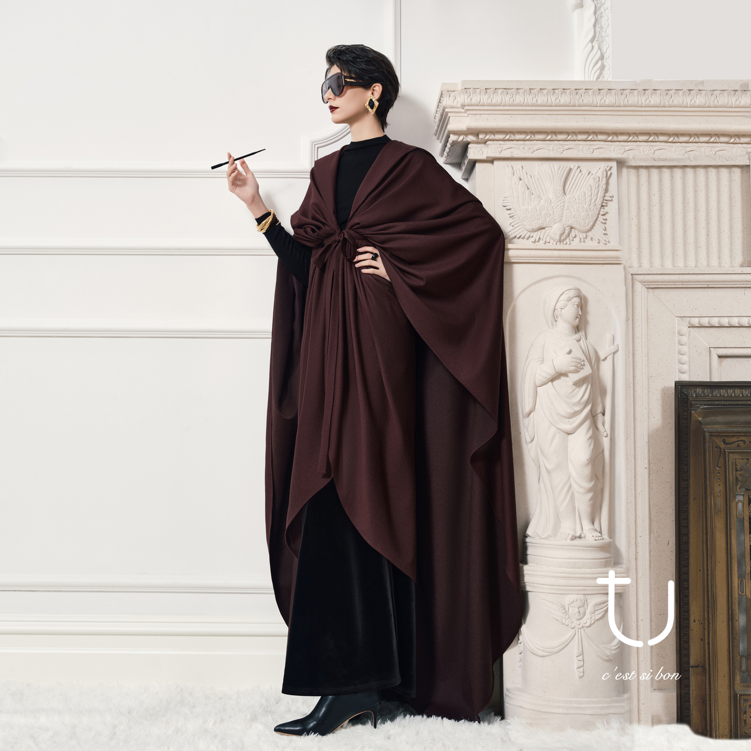 TU女装羊毛连帽廓形收腰风衣