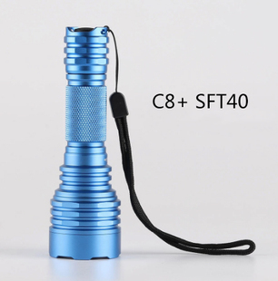 Convoy C8+ luminus SFT40，紫铜DTP板，温度保护 18650手电筒