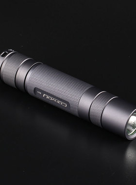 Convoy S2+【钛色/铜电路仓/CREE LED/矩形螺纹/双伞绳孔】