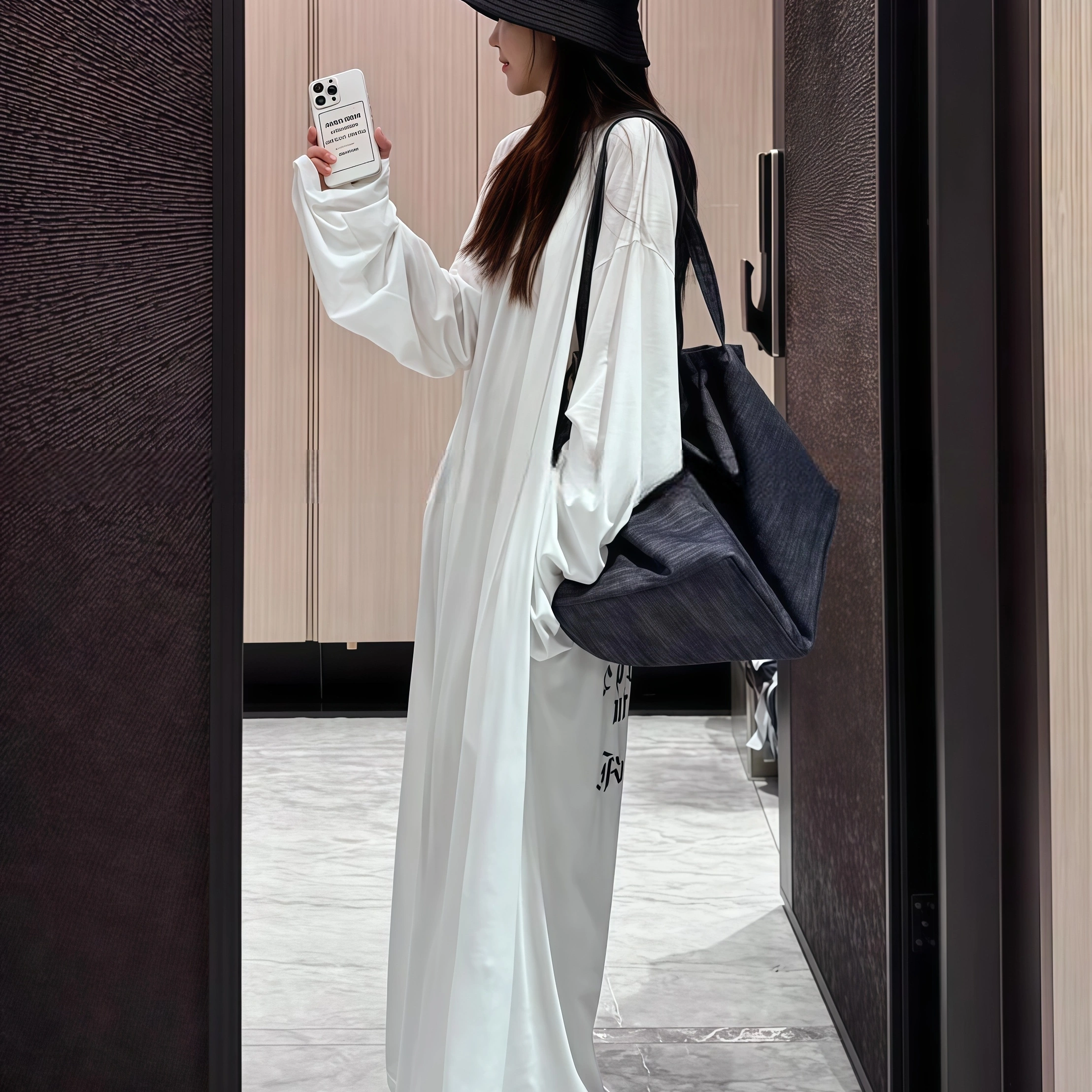 松驰宽松圆领长款T恤连衣裙女