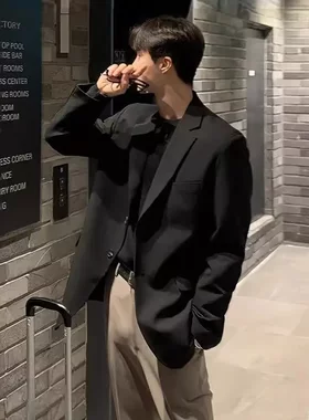 韩国男士休闲小西装外套韩版东大门潮流西服秋季宽松黑色单西上衣