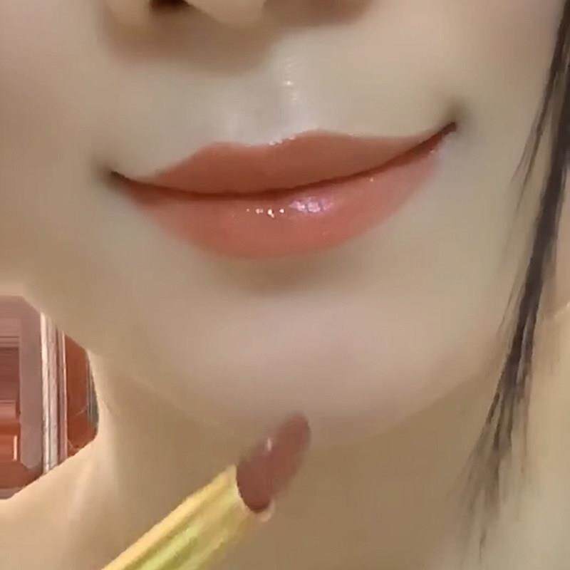 不沾杯不掉色裸色奶茶豆蔻甜杏色雨衣滋润素颜显白正品不脱色口红