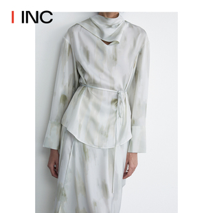 春夏 设计师品牌IINC 折扣 雾雨色印花镂空荡领上衣 TYNNJ