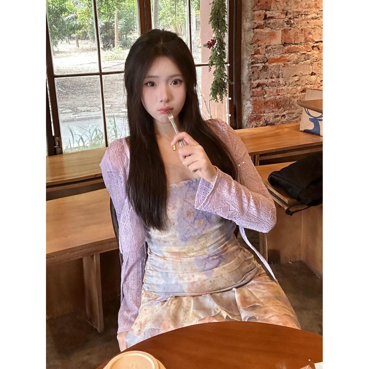 法式裙子露肩连衣裙女白月光穿搭连衣裙+绑带春天针织开衫两件套