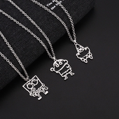 日韩镂空土酷海绵宝宝项链男卡通童趣蜡笔小新吊坠情侣配饰潮女