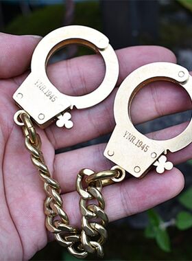 惩罚新款钥匙迷固金器纯铜新奇特夫E妻圈你小手铐手指铐脚趾铐定