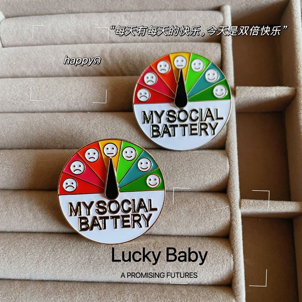 时尚表情包可转动指针情绪管理能量胸针心情转换器合金徽章配饰品