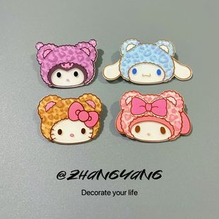 卡通胸针kitty猫库洛米玉桂狗亚克力徽章可爱别针学生书包配饰