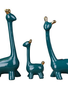 北欧风陶瓷长颈鹿玄关电视柜摆件