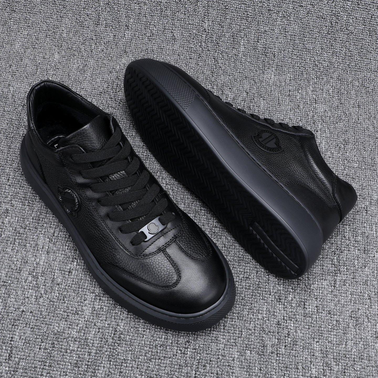 冬季加绒保暖高帮板鞋男