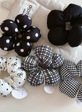 黑色系填充棉可爱小花朵发圈波点蝴蝶结格纹肠圈头绳新款发饰