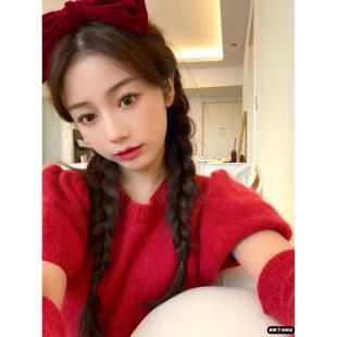 春节喜庆红色打底女款泡泡袖毛衣女秋冬新款温柔新年套头针织衫