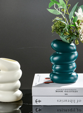 步步高升花瓶墨绿色白色花瓶新款塑料螺旋花瓶奶油风创意花瓶摆件