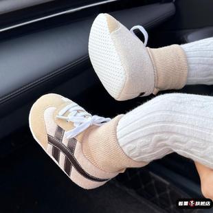 男女宝宝鞋 袜一体0 9个月软底防滑不掉 1岁步前鞋 新生婴儿鞋