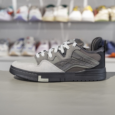 李宁耐磨男子系带休闲鞋