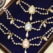 axesfemme古典浮雕玫瑰与蝴蝶吊坠结珍珠lolita女士项链BL643X01C