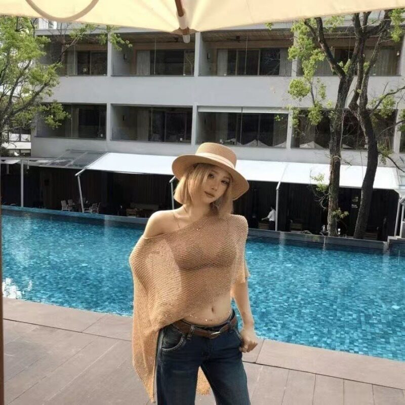 美式辣妹风斜肩防晒针织罩衫