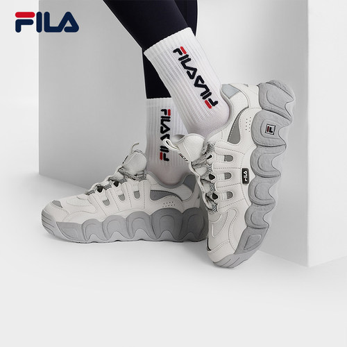 FILA斐乐女士摩登运动鞋