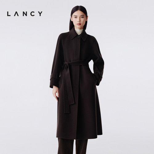 长款直筒 翻领领型 腰带收束